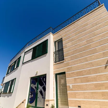 The Place Okrug Gornji Apartment Trogir